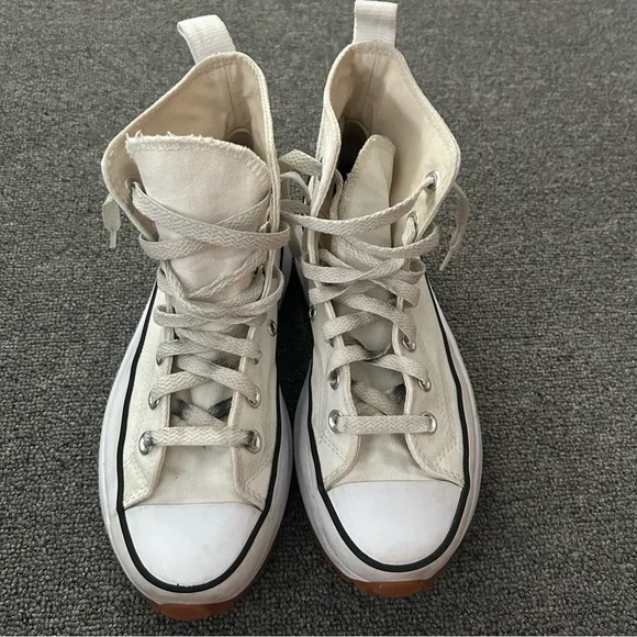 Converse Run Star Hike Lugged Hi Top in Cream, Black, & Gum Women’s Size 7 - Picture 15 of 16